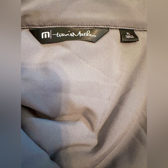 Travis Mathew Men's Gray Puffer Vest, Size XL - Picture 5 of 14